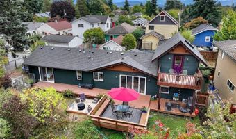 2412 W North St, Bellingham, WA 98225