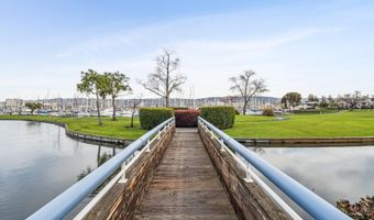 9 REGULUS Ct, Alameda, CA 94501
