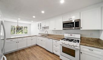 1718 Tecalote Dr 14, Fallbrook, CA 92028