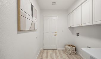 2484 Park Ridge Ave, Bullhead City, AZ 86429