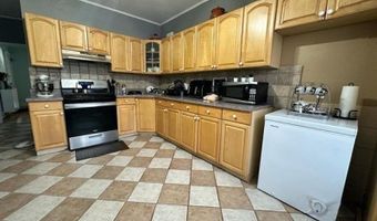 163 W 24Th St, Bayonne, NJ 07002