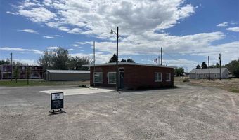 18 Central Ave, Deaver, WY 82421