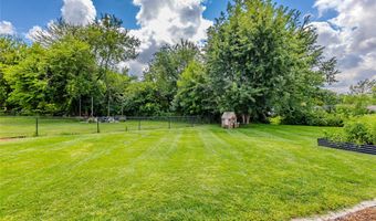 2203 NW Lakeside Ct, Ankeny, IA 50023