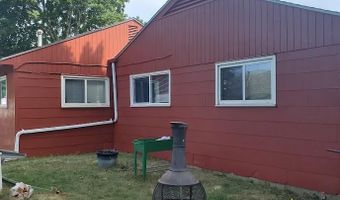 15 Ludlow Rd, Middletown, RI 02842