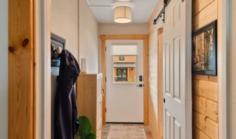 9 OSWEGO Trl, Boulder, WY 82923