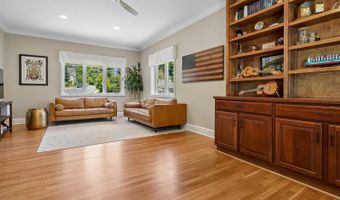 3536 N DICKERSON St, Arlington, VA 22207