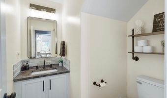 102 Lochenshire Pl, Belton, SC 29627