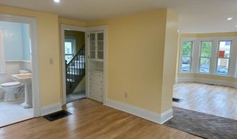 70 Pearl St, Bangor, ME 04401