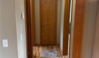 2200 Eunice Dr, Albert Lea, MN 56007
