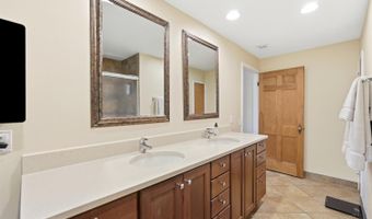 8520 Arborcrest Dr, Amberley, OH 45236