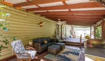 8010 Lakeside Dr, Appling, GA 30802