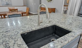8244 SW Indian Hills Rd, Auburn, KS 66402