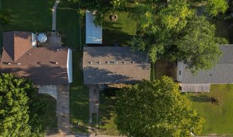 233 E Radio Ln, Arkansas City, KS 67005