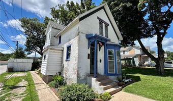 413 N 7th St, Atchison, KS 66002
