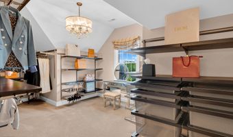 4 Ridgeview Way, Allentown, NJ 08501