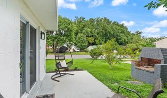 5141 BRADFIELD Dr, Annandale, VA 22003
