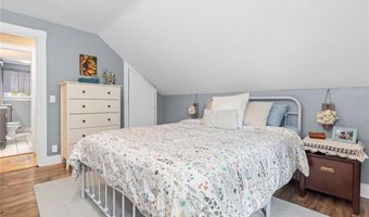229 Roger Williams Ave, East Providence, RI 02916