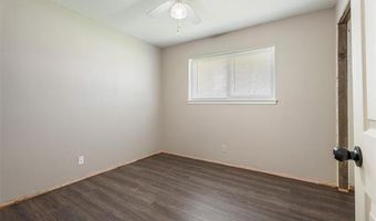 961 Yale Dr, Bartlesville, OK 74006