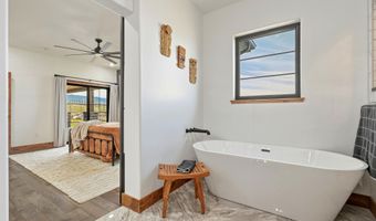 449 French Creek Rd, Buffalo, WY 82834