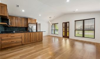 1808 SW D St, Bentonville, AR 72712