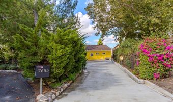 7655 E Silver Dollar Ln, Anaheim, CA 92808