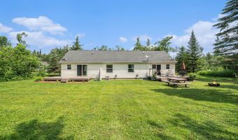 6590 6596 Admirals Pt, Alanson, MI 49706