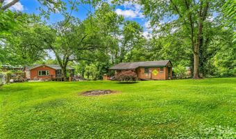 10 Oak Leaf Ln, Arden, NC 28704