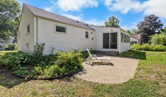 93 Kenwood St, Berlin, CT 06037