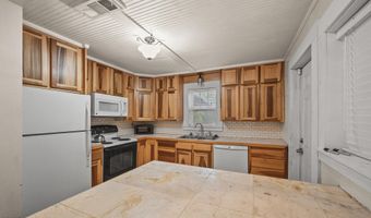 911 W Fox St, Carlsbad, NM 88220