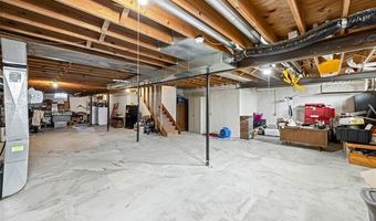 1135 Holmes Rd, Allenton, MI 48002