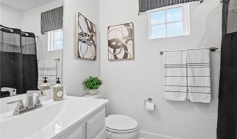 102 Lupine Dr, Adams Twp., PA 16046
