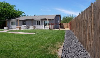 604 Jennys Ln, Fernley, NV 89408