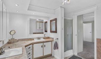 21986 LAUREL Ave, Aurora, OR 97002
