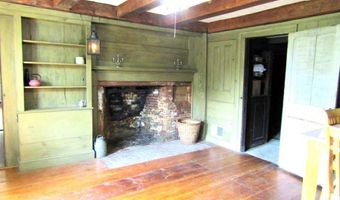 32 Old Warner Rd, Bradford, NH 03221