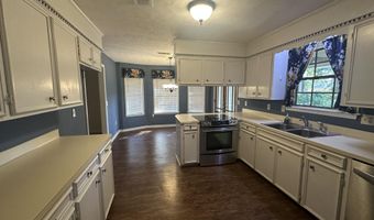 301 Camelia Trl, Brandon, MS 39047