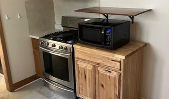 10 Thomas St, Amsterdam, NY 12010