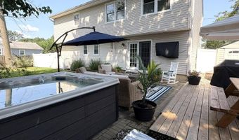 645 Ensign Ave, Beachwood, NJ 08722