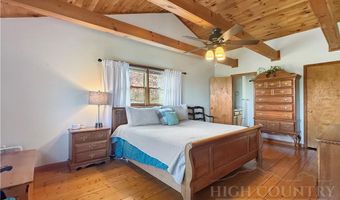 564 Nettles Ridge Rd, Banner Elk, NC 28604