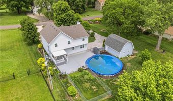 15143 Briarwood Dr, Basehor, KS 66007
