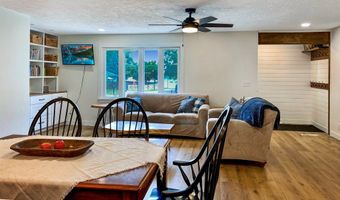 1403 Edgewood Dr, Ashland, OH 44805
