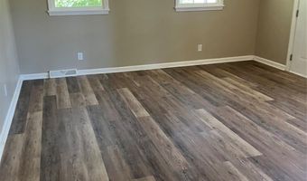 78 Dogwood Ln, Badin, NC 28009