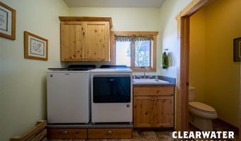 206 Lane 16, Cody, WY 82414