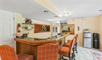 17400 AVENLEIGH Dr, Ashton, MD 20861