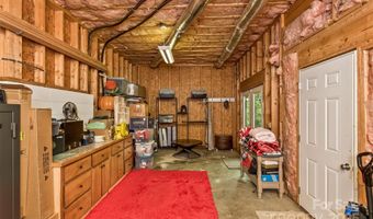 33 Stone House Rd, Arden, NC 28704