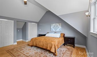 5 Elmore St, Asheville, NC 28804