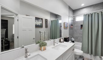 18950 Pachappa Rd, Apple Valley, CA 92307