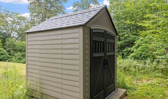 2 Golden View Dr, Bow, NH 03304