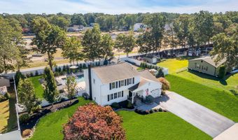 23 Pelican Dr, Bayville, NJ 08721