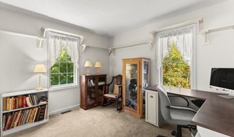 79 Groveland St, Abington, MA 02351