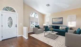 672 Hitchen Post Dr, Henderson, NV 89011